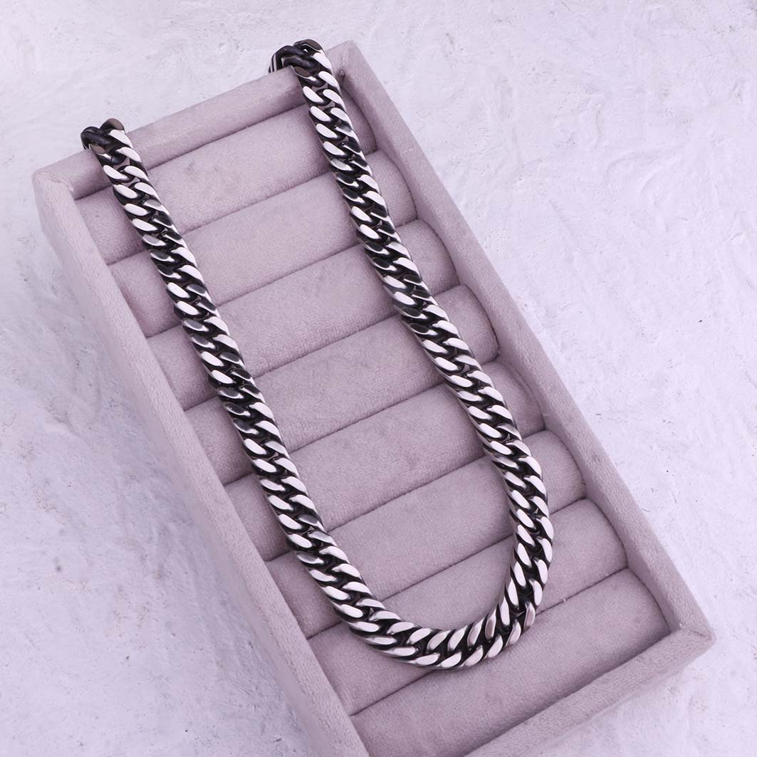 گردنبند استیل سیاه قلم کارتیه Cartier با قفل و حک اصلی
